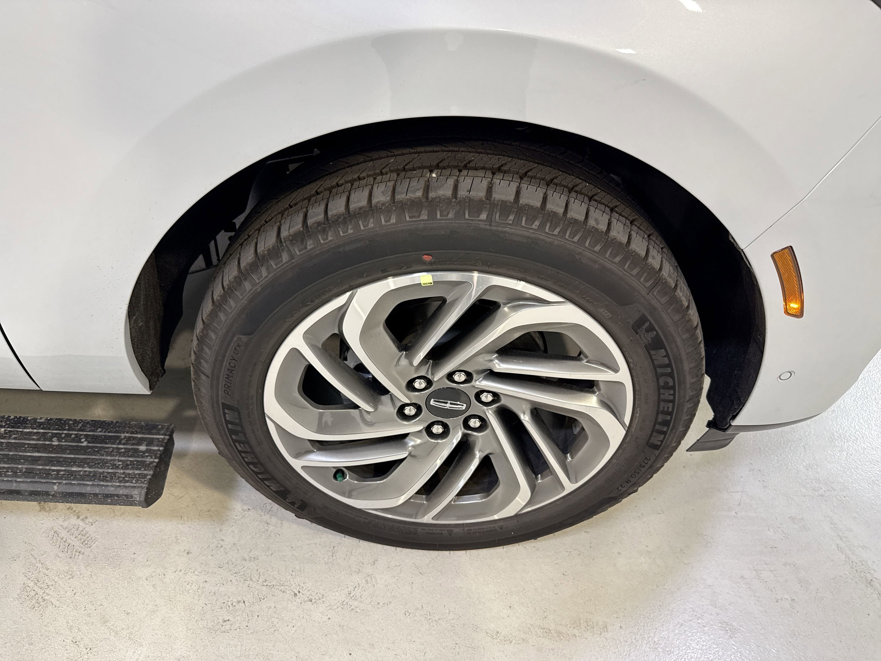 2025 Lincoln Navigator L Reserve