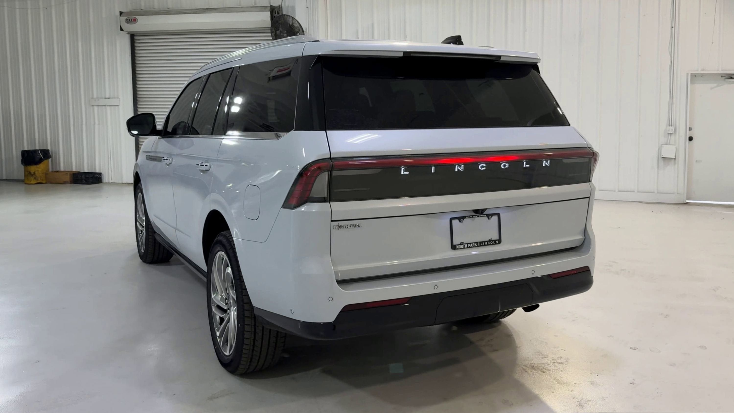 2025 Lincoln Navigator L Reserve