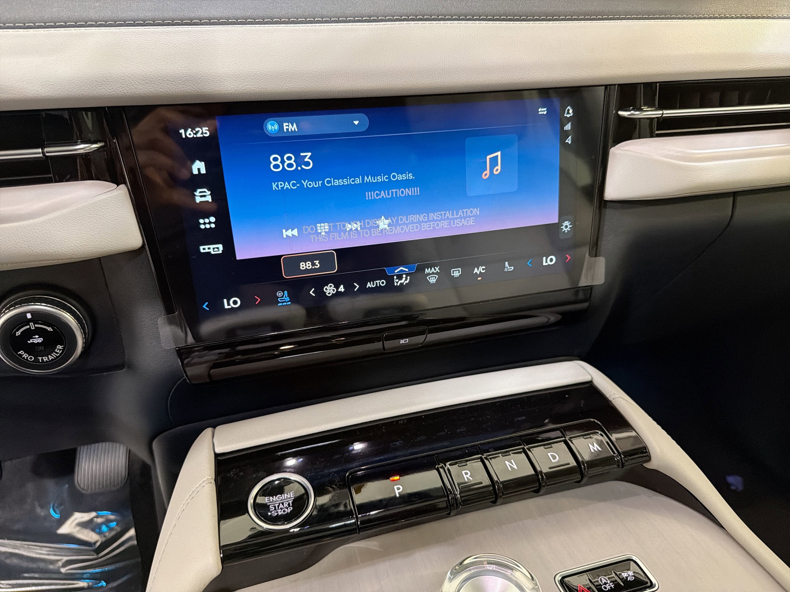 2026 Lincoln Navigator L Reserve