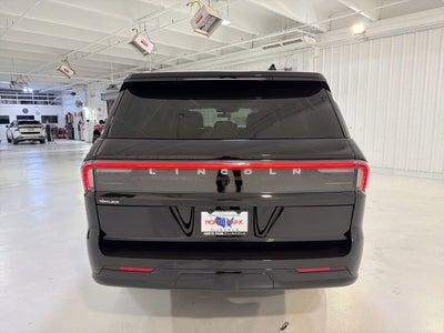 2026 Lincoln Navigator L Reserve