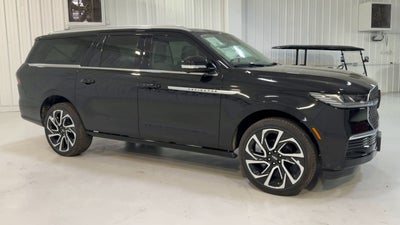 2026 Lincoln Navigator L Reserve