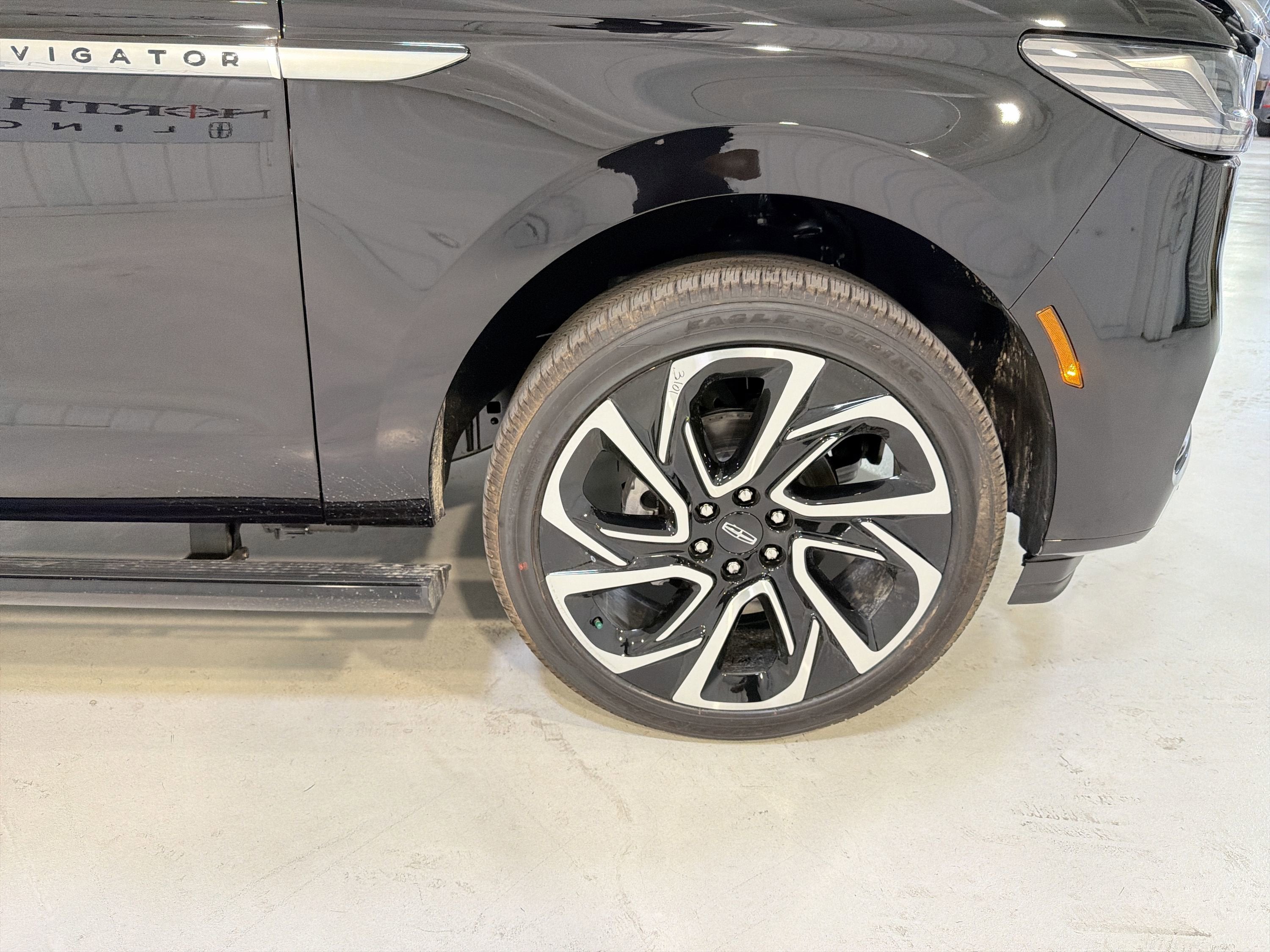 2026 Lincoln Navigator L Reserve