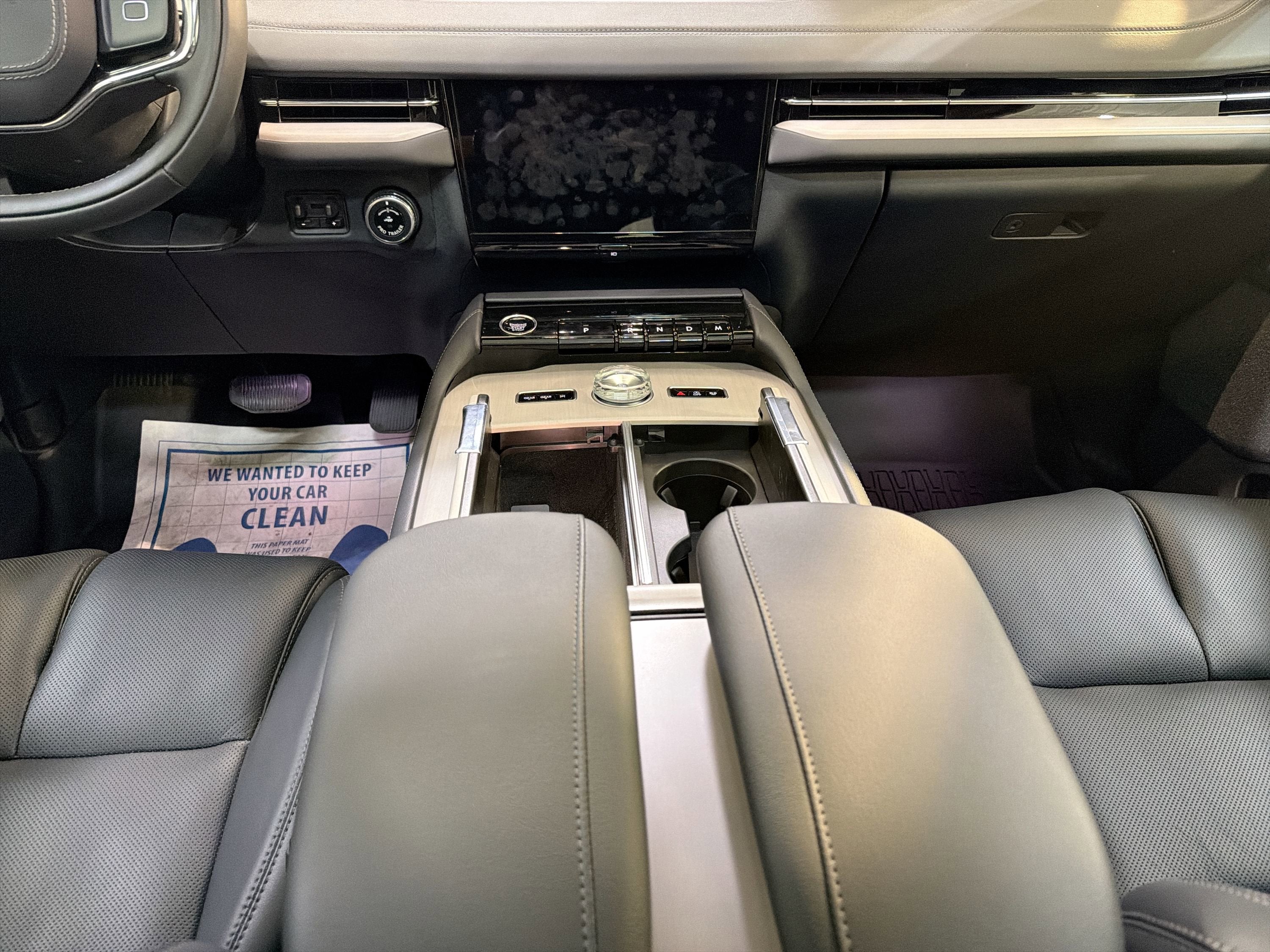 2025 Lincoln Navigator L Reserve