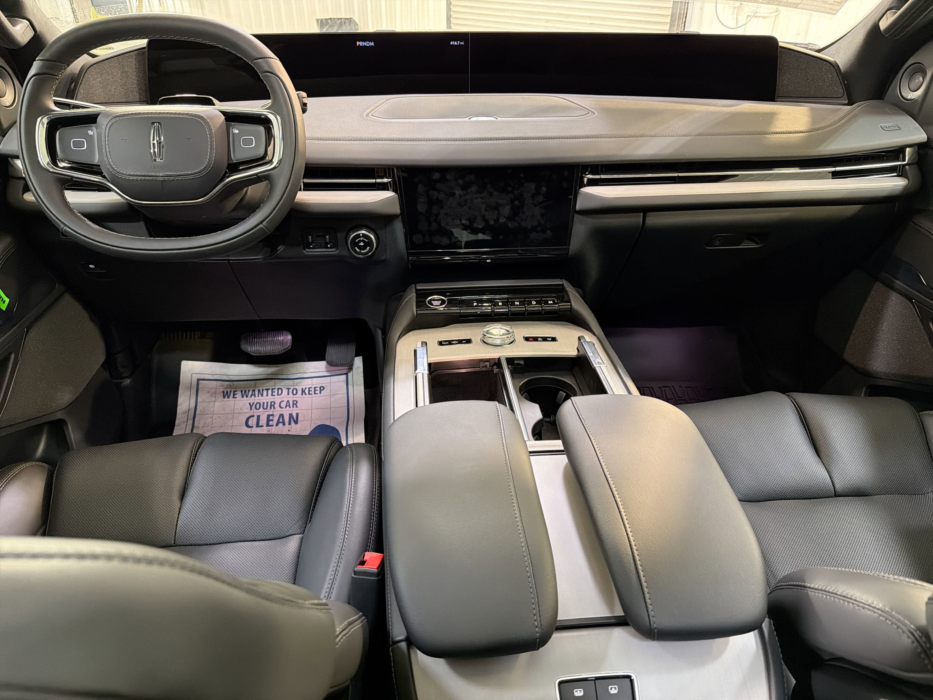 2025 Lincoln Navigator L Reserve