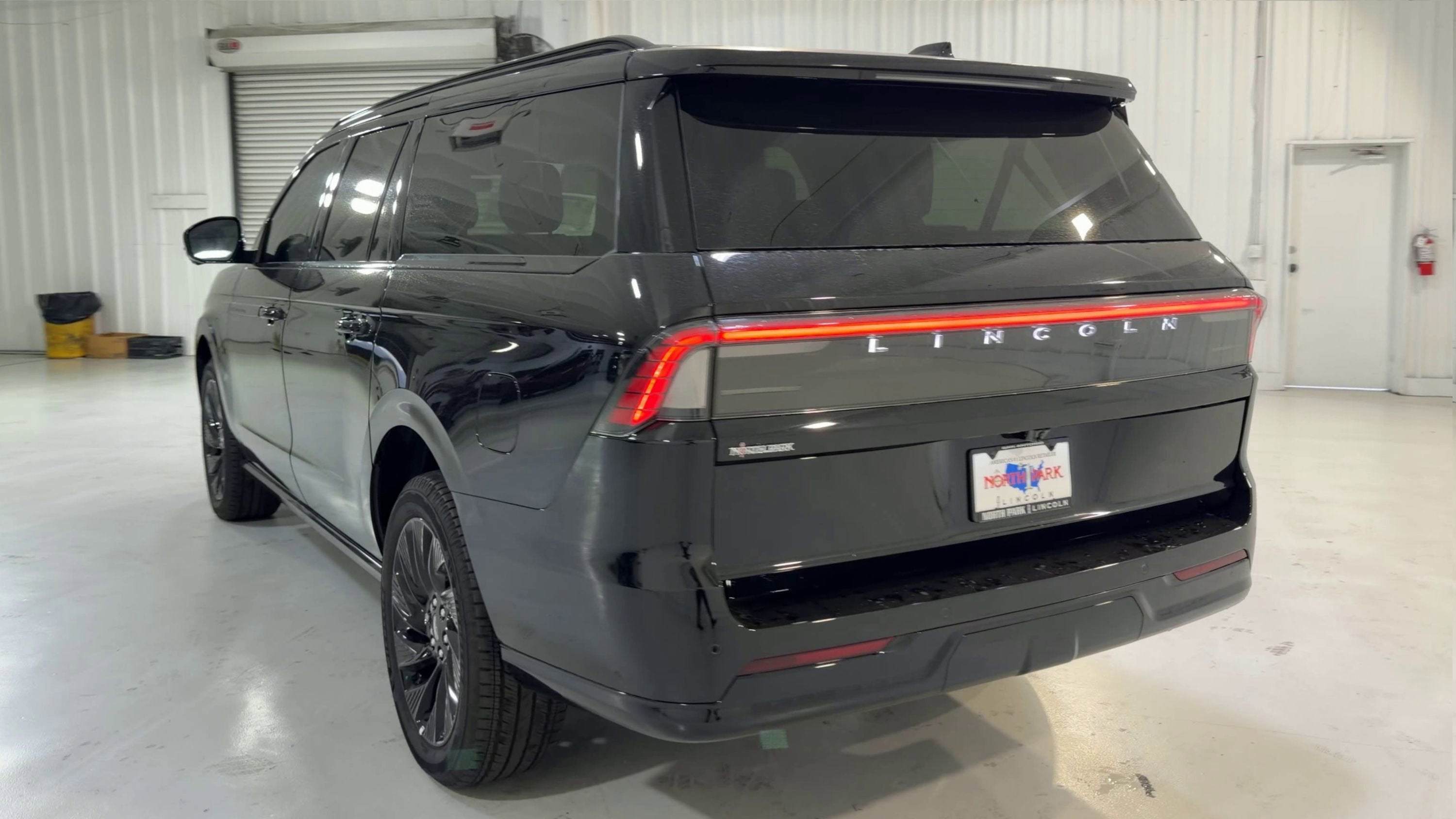2025 Lincoln Navigator L Reserve