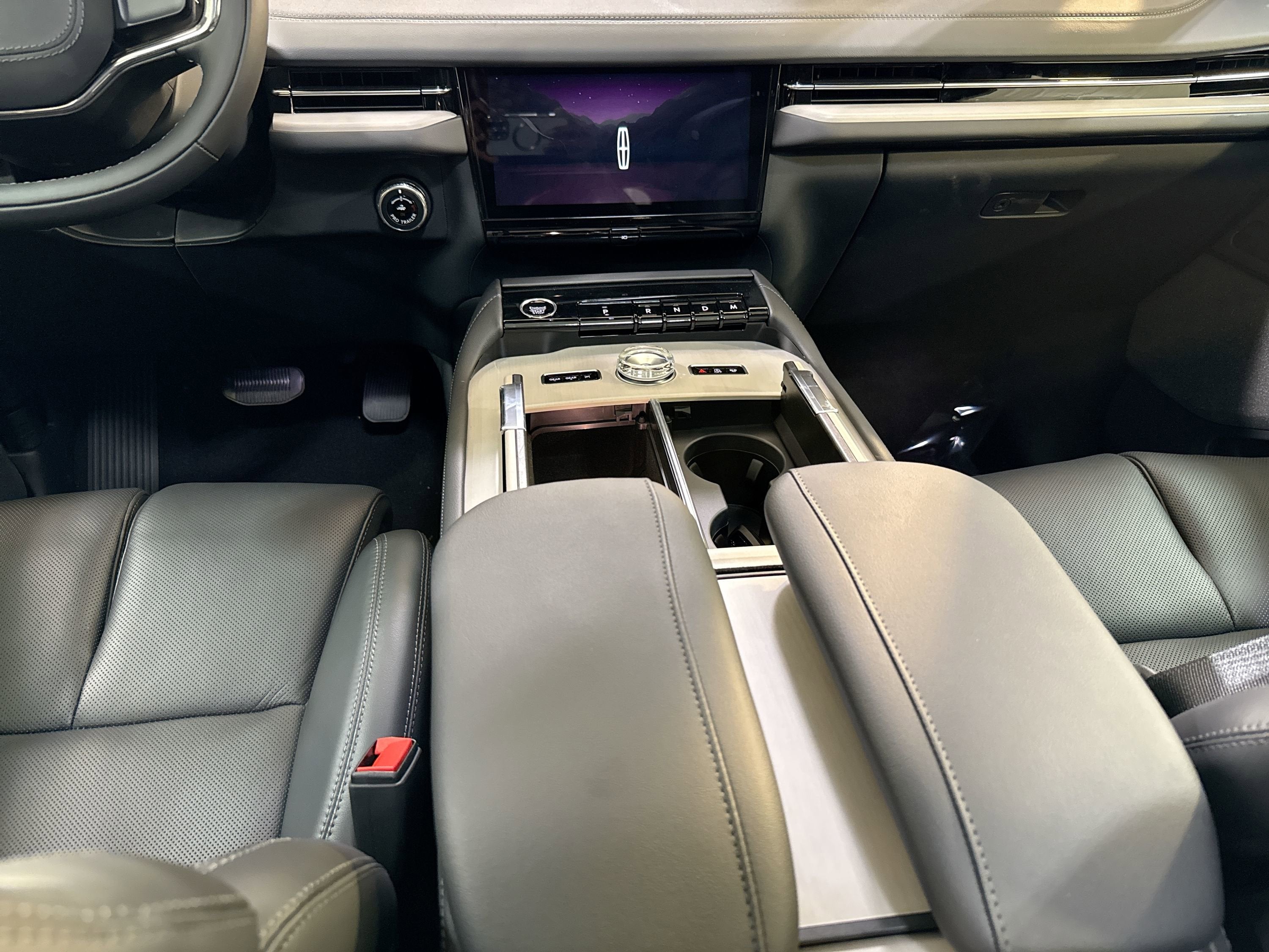 2025 Lincoln Navigator L Reserve