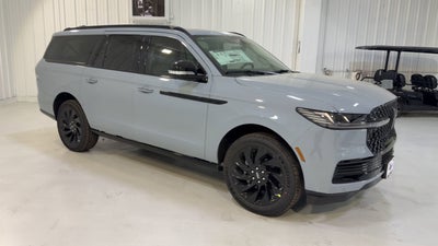 2026 Lincoln Navigator L Reserve