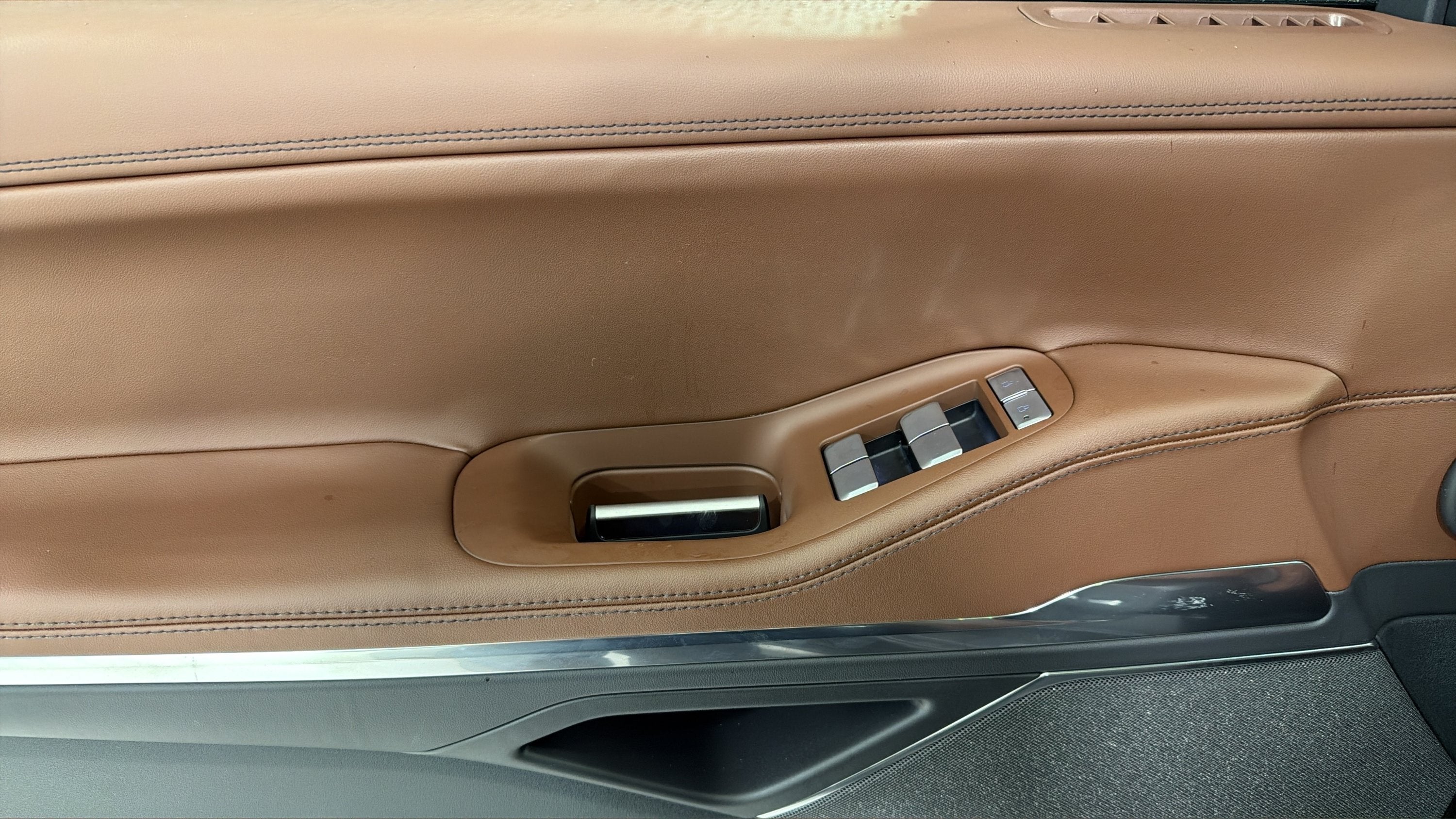 2027 Lincoln Navigator L Reserve