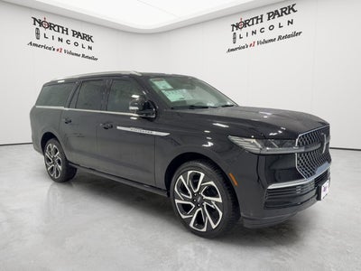 2027 Lincoln Navigator L Reserve