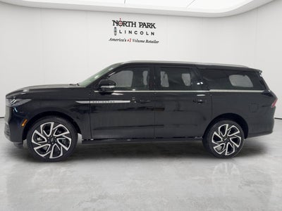 2027 Lincoln Navigator L Reserve