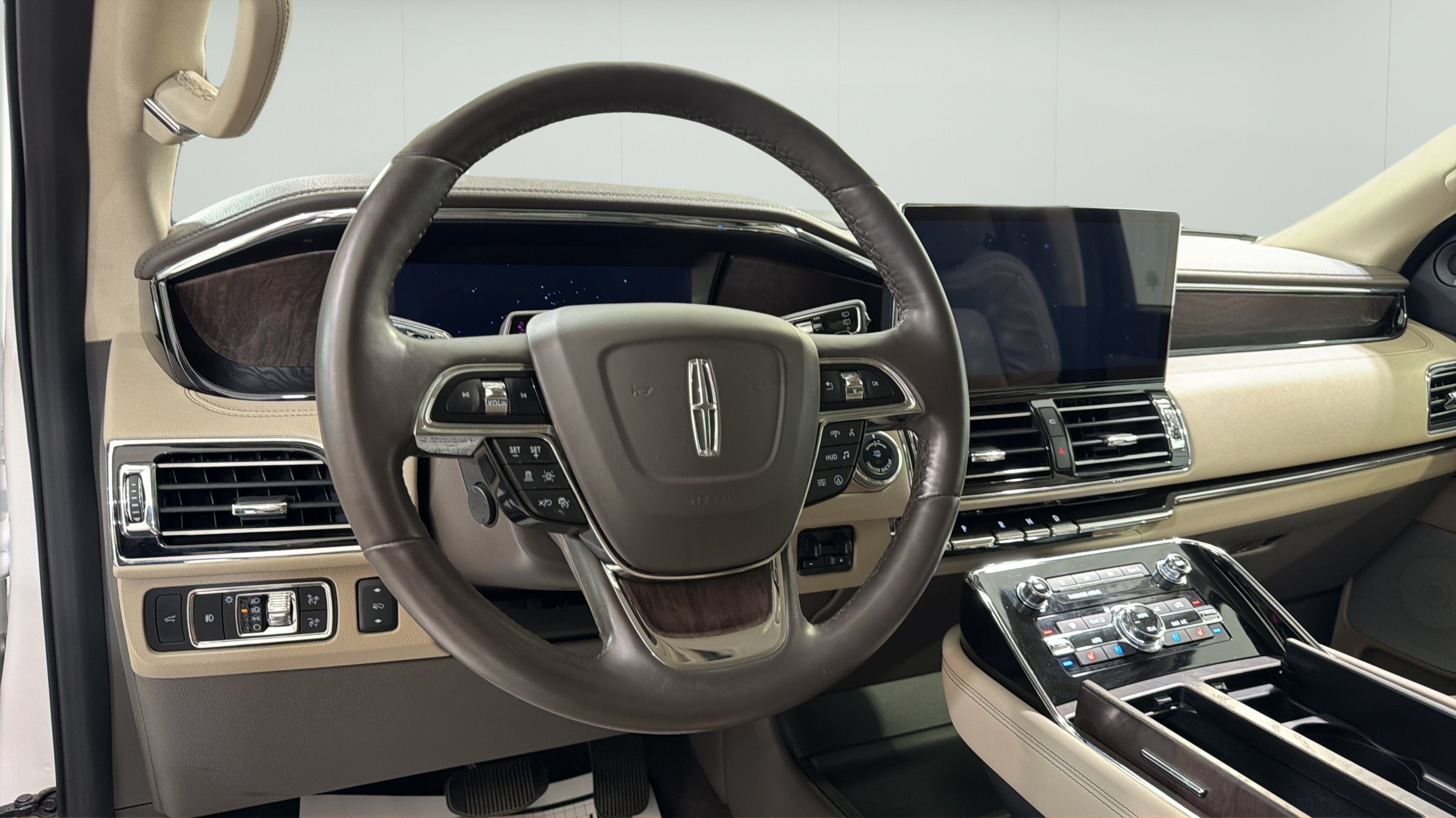 2024 Lincoln Navigator L Reserve
