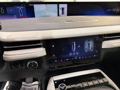 2025 Lincoln Navigator L Reserve