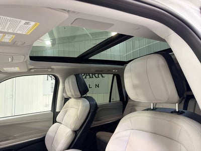 2025 Lincoln Navigator L Reserve