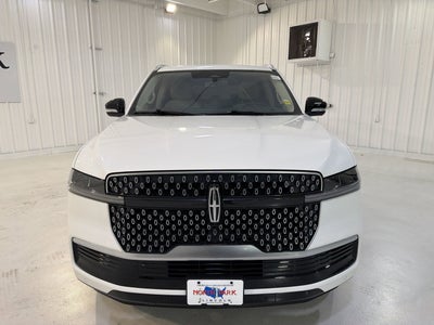 2025 Lincoln Navigator L Reserve