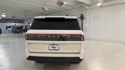 2025 Lincoln Navigator L Reserve