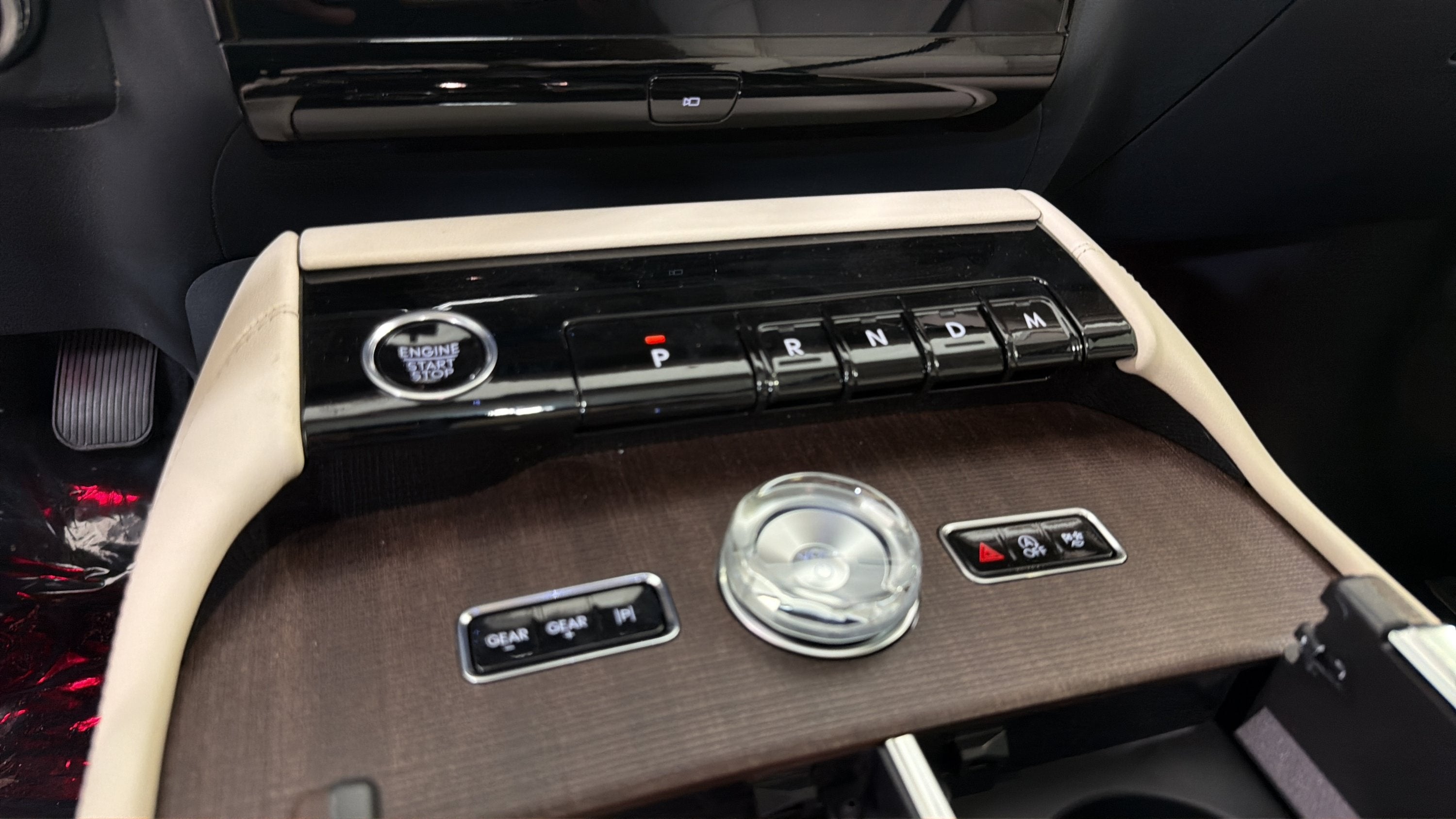 2027 Lincoln Navigator L Reserve