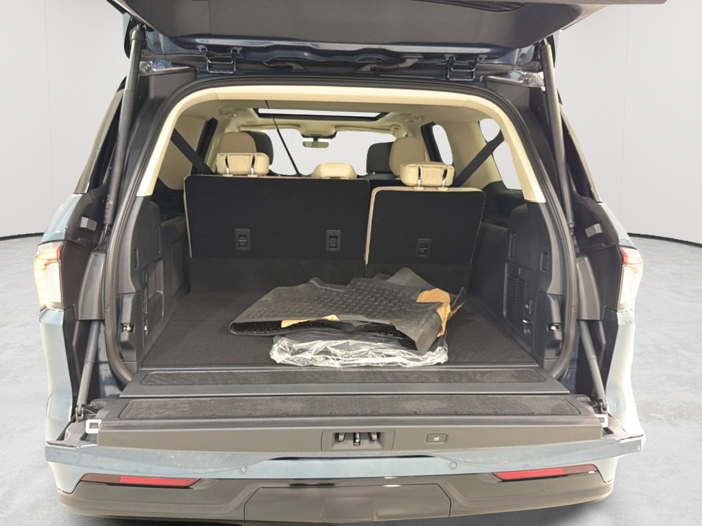 2027 Lincoln Navigator L Reserve