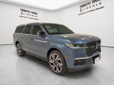 2027 Lincoln Navigator L Reserve
