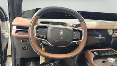 2027 Lincoln Navigator L Reserve