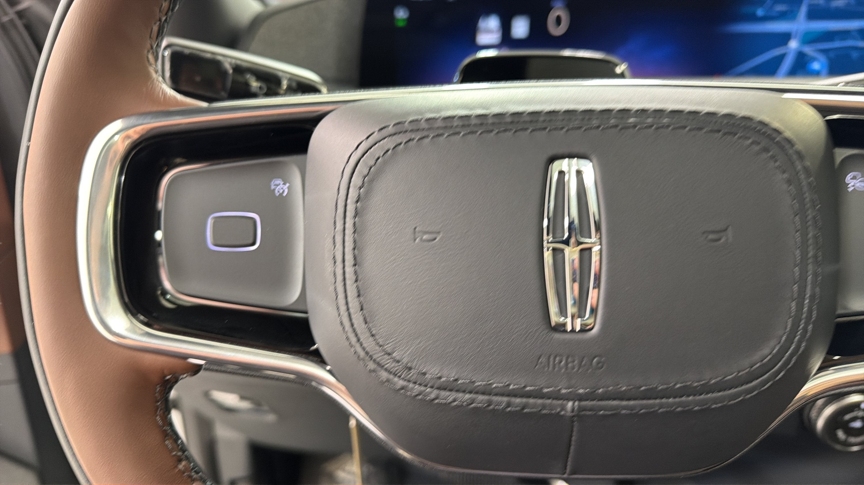 2027 Lincoln Navigator L Reserve
