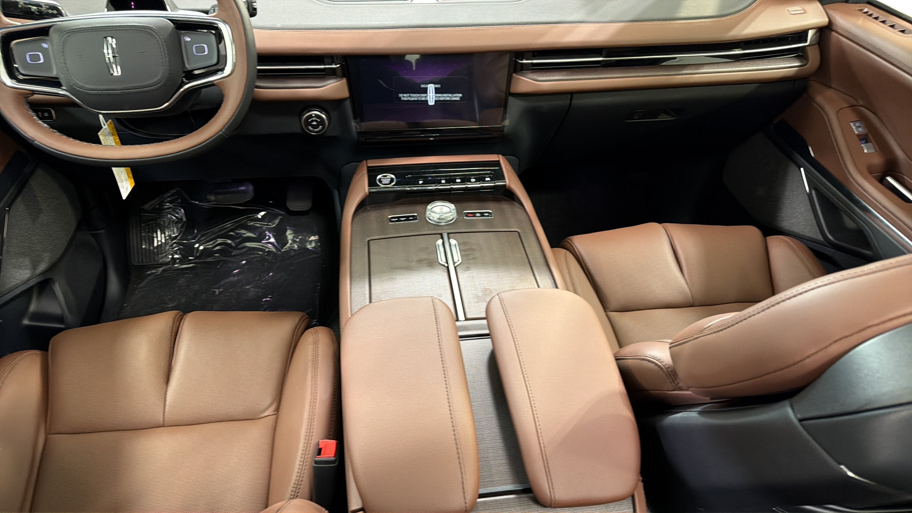 2027 Lincoln Navigator L Reserve