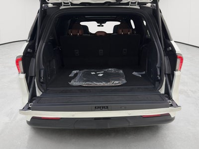 2027 Lincoln Navigator L Reserve