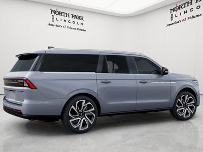 2027 Lincoln Navigator L Reserve