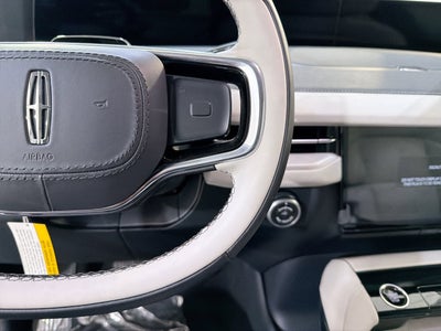 2026 Lincoln Navigator L Premiere