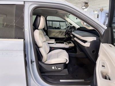 2026 Lincoln Navigator L Premiere