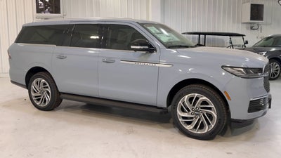 2026 Lincoln Navigator L Premiere