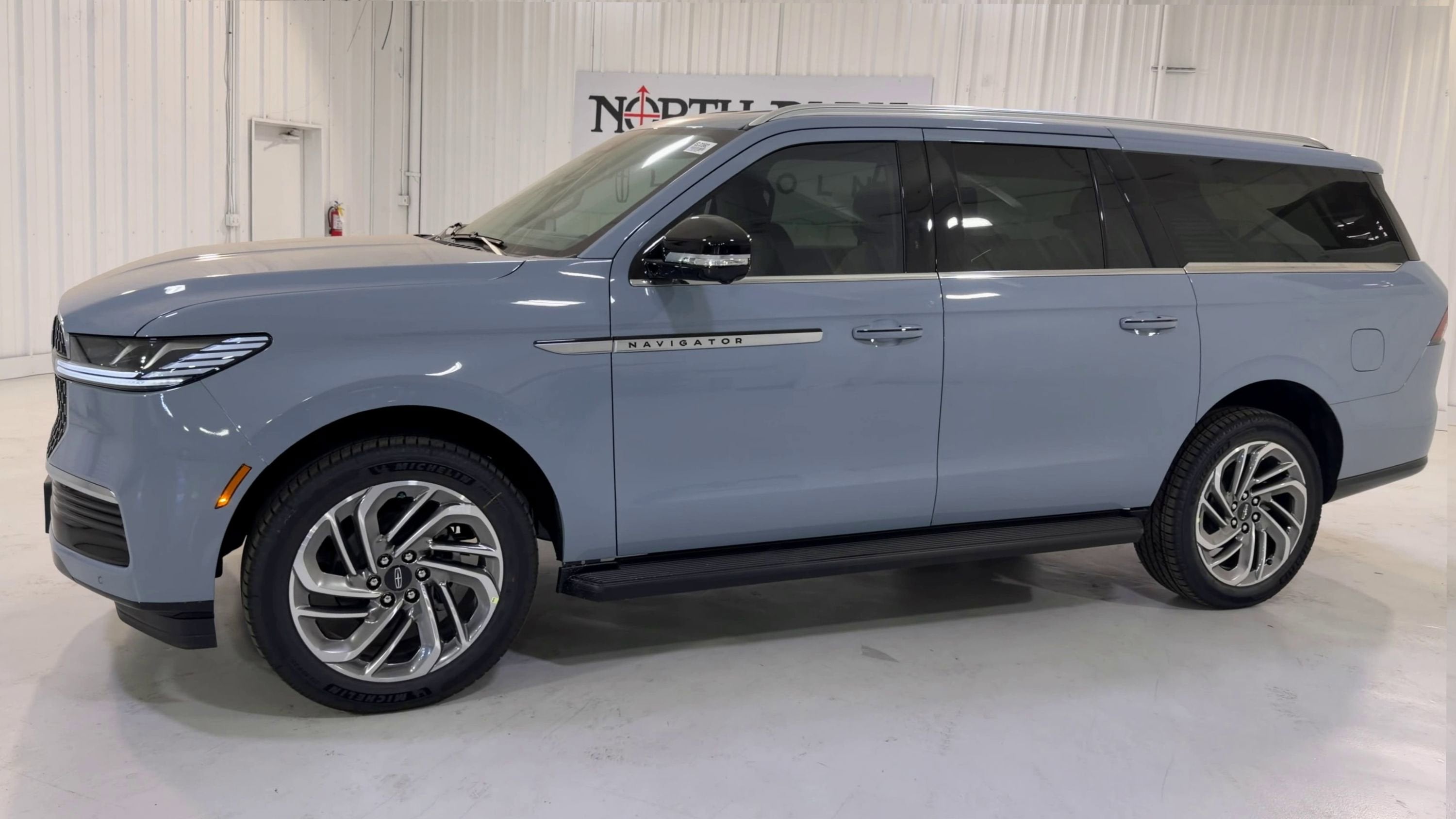 2026 Lincoln Navigator L Premiere