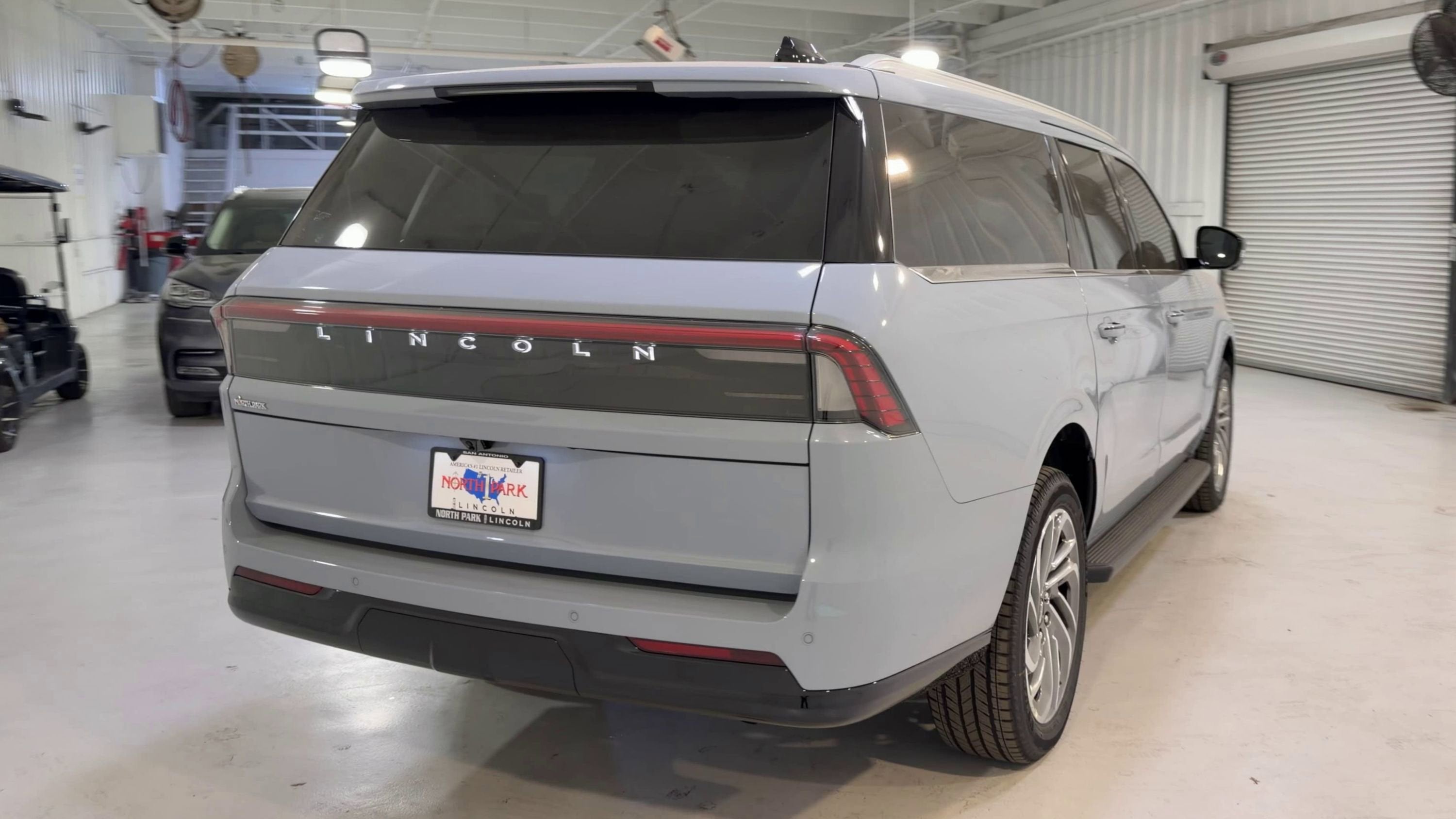 2026 Lincoln Navigator L Premiere