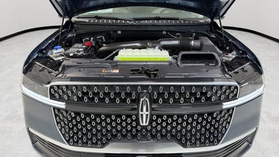 2027 Lincoln Navigator L Premiere