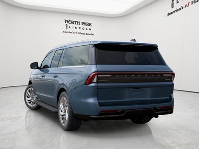 2027 Lincoln Navigator L Premiere