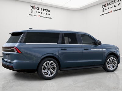 2027 Lincoln Navigator L Premiere
