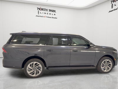 2026 Lincoln Navigator L Premiere