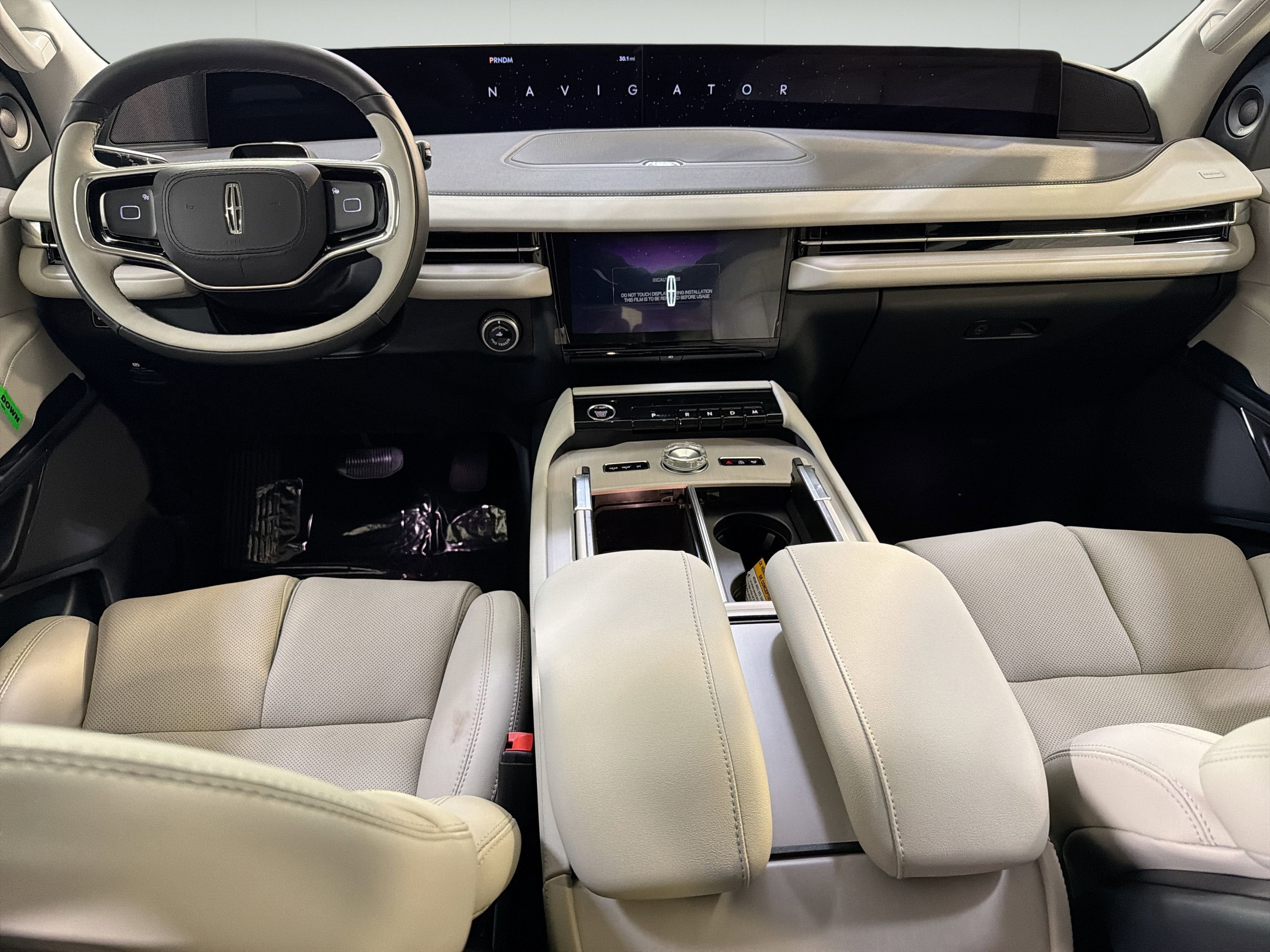 2026 Lincoln Navigator L Premiere