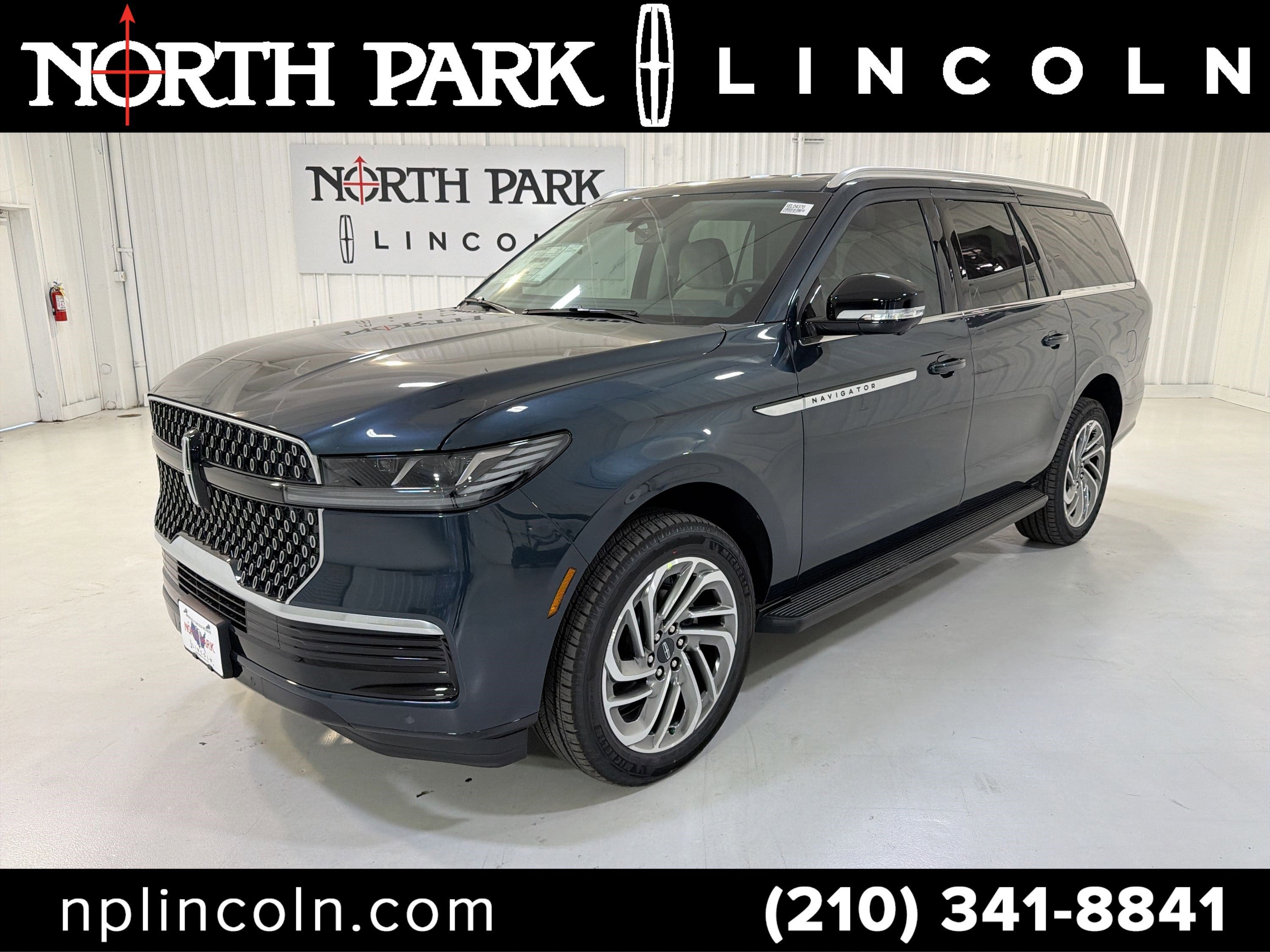 2026 Lincoln Navigator L Premiere