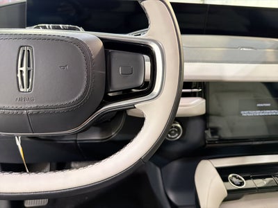 2026 Lincoln Navigator L Premiere