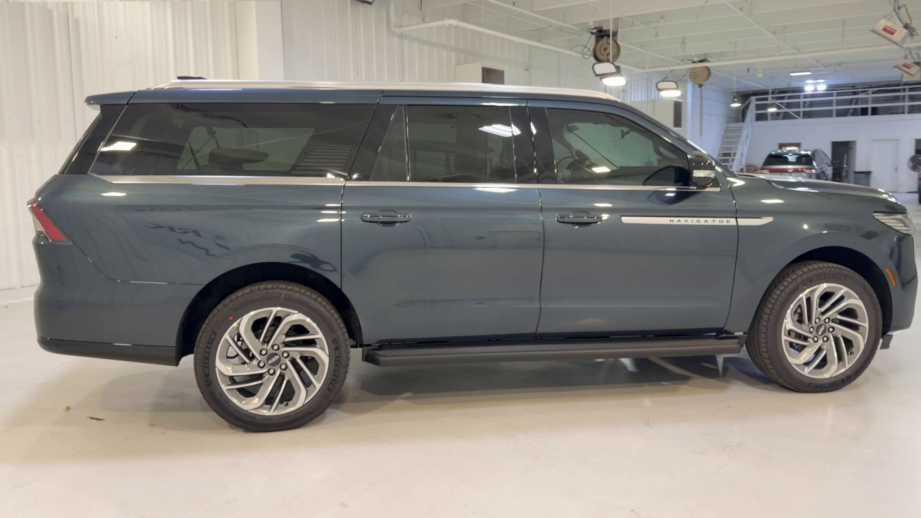 2026 Lincoln Navigator L Premiere