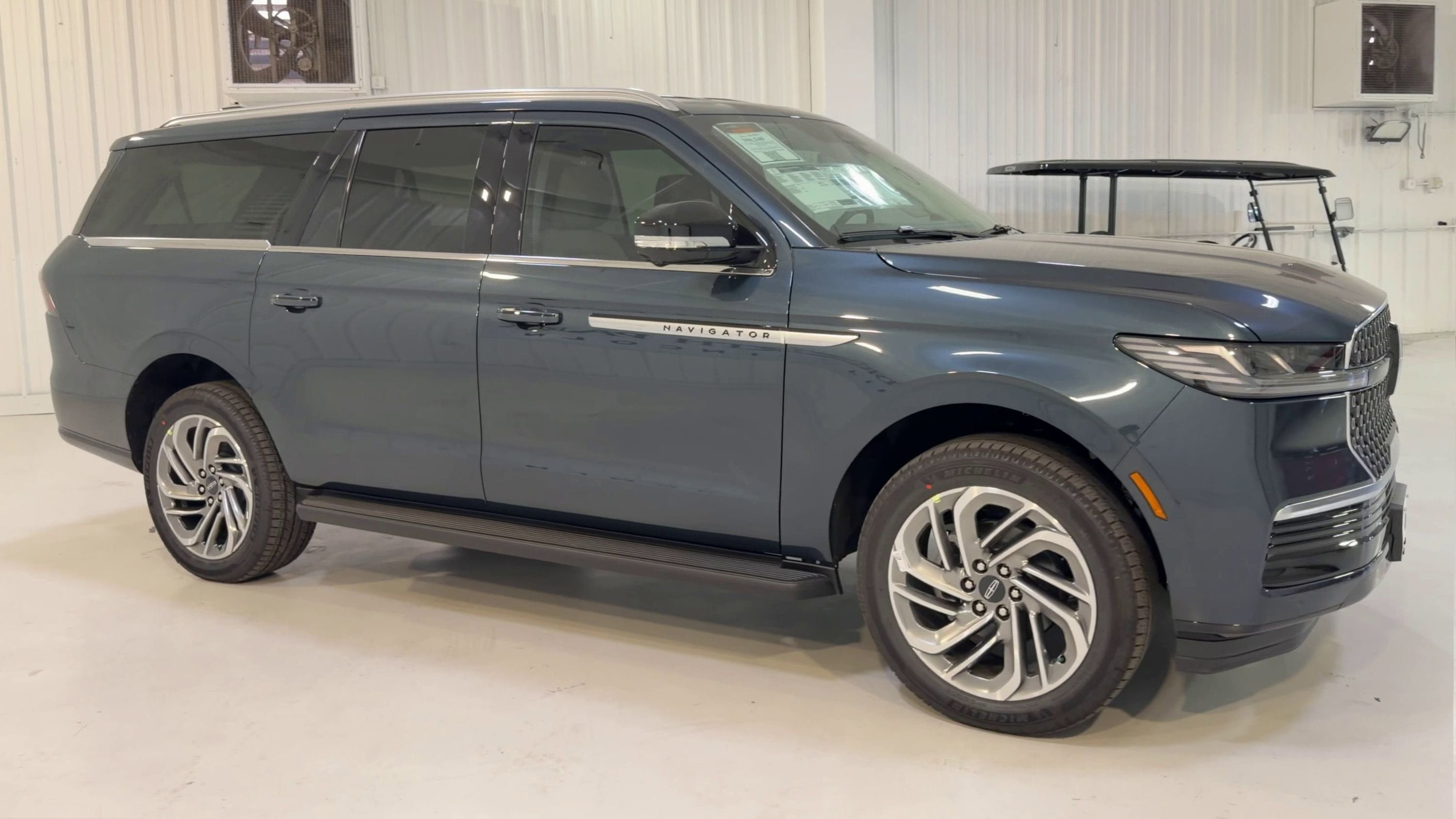 2026 Lincoln Navigator L Premiere
