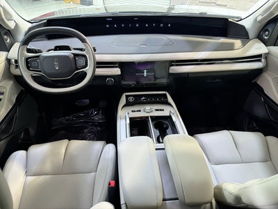 2026 Lincoln Navigator L Premiere