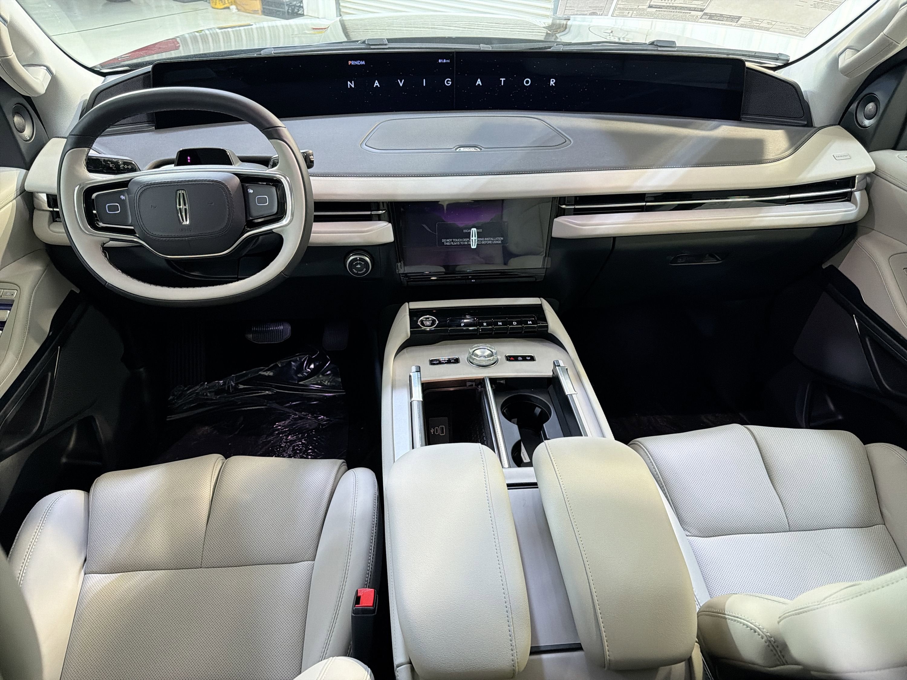 2026 Lincoln Navigator L Premiere