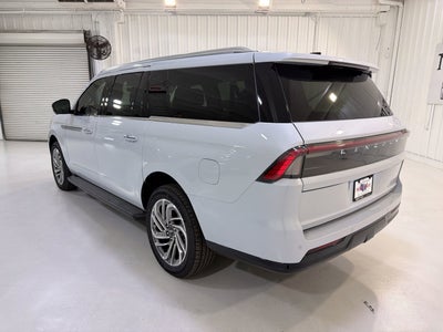 2026 Lincoln Navigator L Premiere