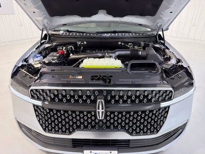 2026 Lincoln Navigator L Premiere
