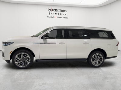 2026 Lincoln Navigator L Premiere