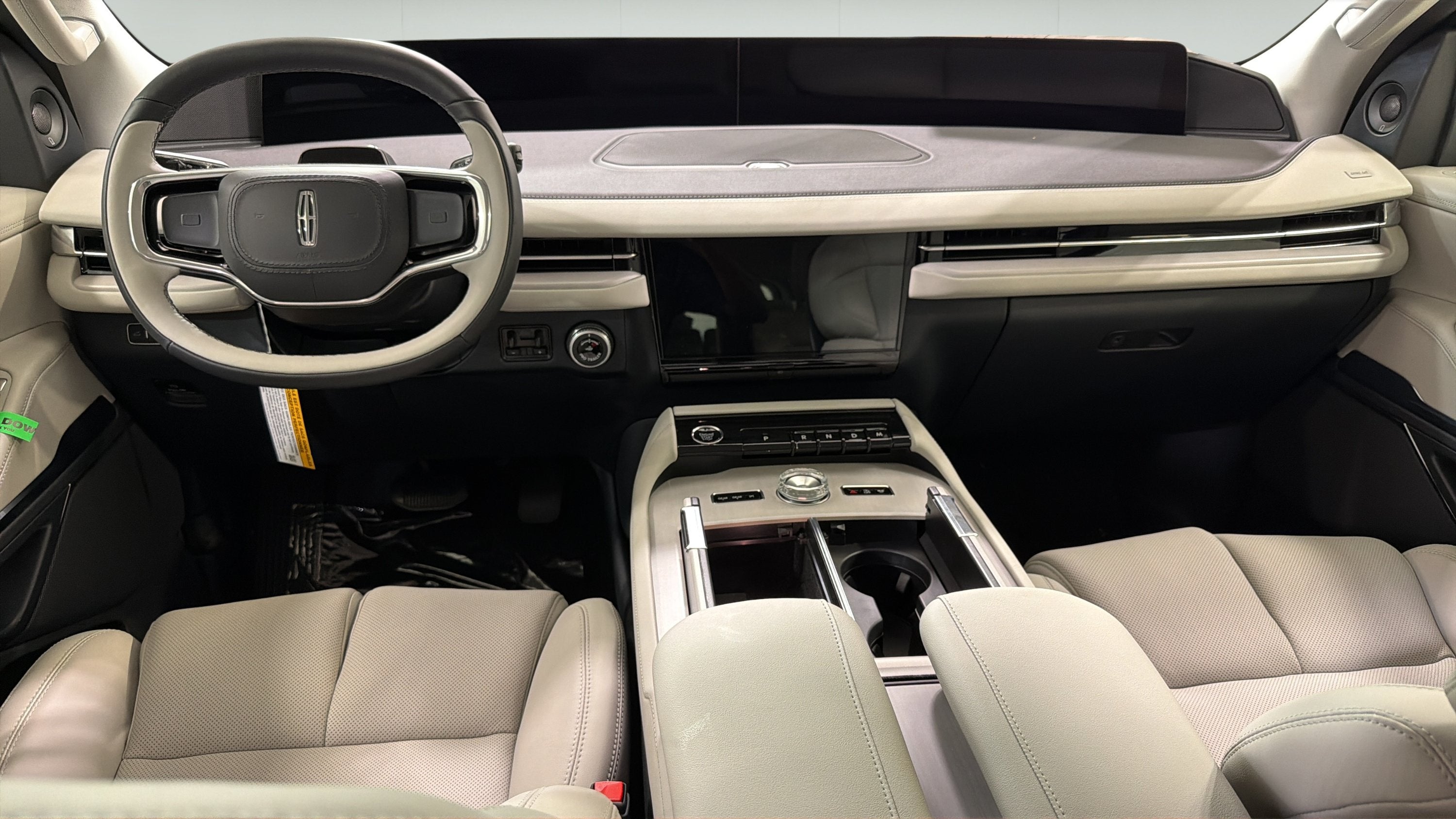 2026 Lincoln Navigator L Premiere