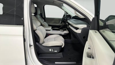 2026 Lincoln Navigator L Premiere