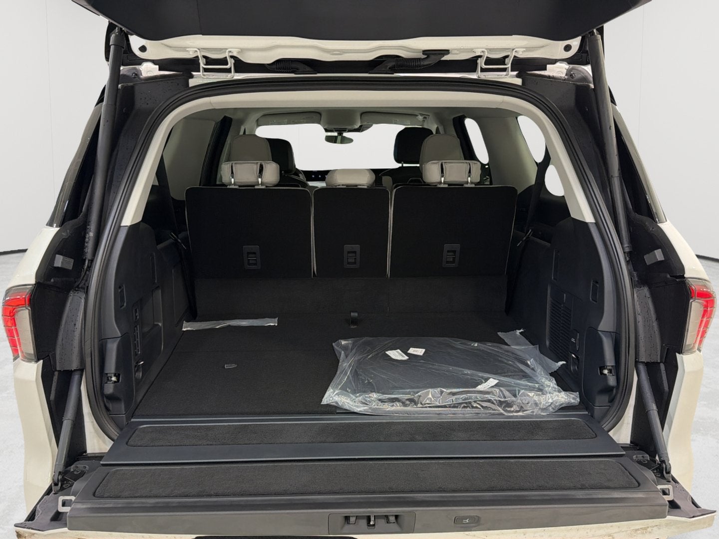 2026 Lincoln Navigator L Premiere