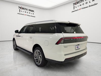 2026 Lincoln Navigator L Premiere